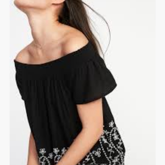 Old Navy Off-the-Shoulder Cutwork Top for Women Size XL - Picture 1 of 12